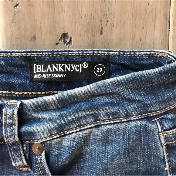 Blank NYC mid rise skinny jeans - Picture 2 of 7